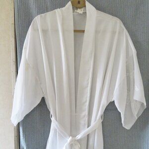 NWOT Josie Long Robe